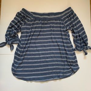 NWT - Abercrombie & Fitch Blue Striped Top Size M